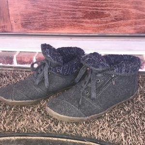 JC Penny Half-Sized Grey Furry Boots